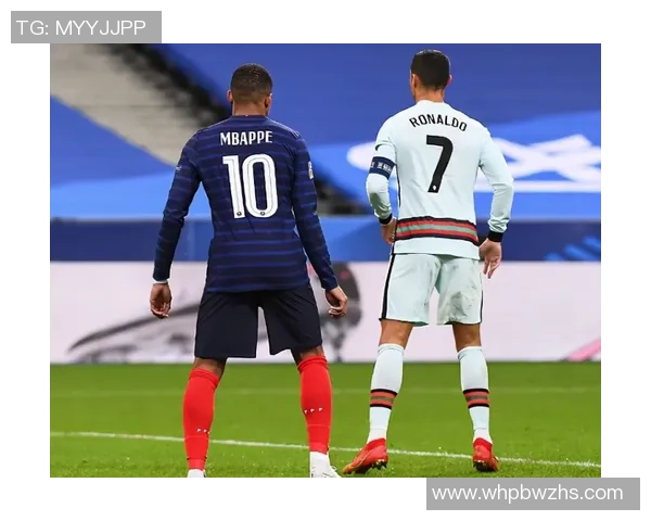 足球场上一字名星汇聚，梅、罗、苏、卡、皮等球员的传奇之路